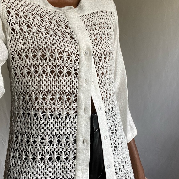 White crochet mixed textured top - Picture 7 of 11